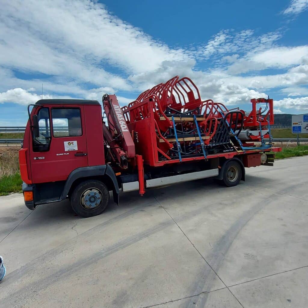 Venta de pinzas porta bolas para maquinaria en Zamora - Sevigus